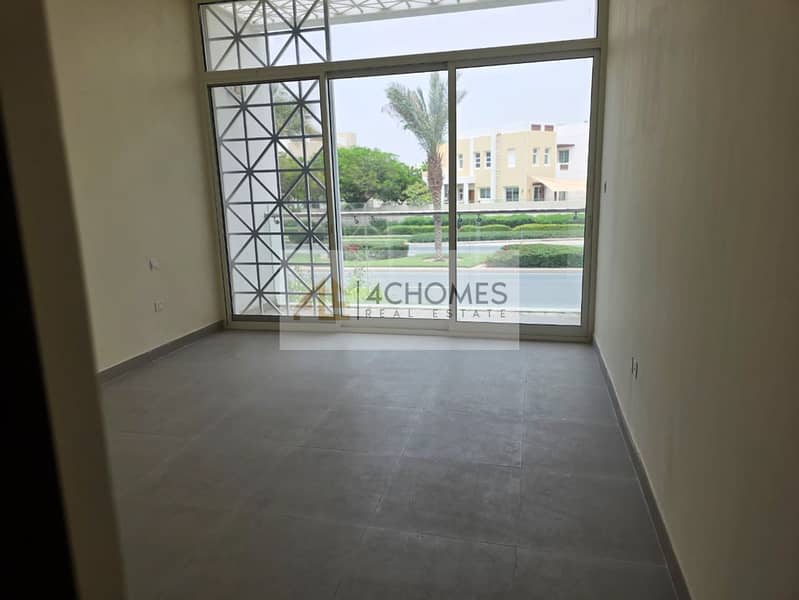 8 Image 8