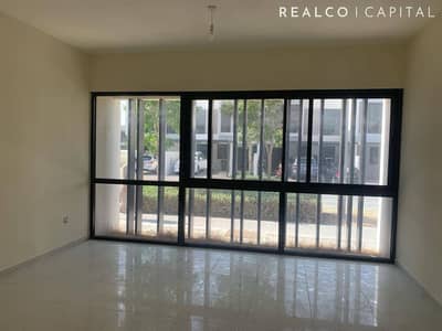 6 Bedroom Villa for Rent in DAMAC Hills 2 (Akoya by DAMAC), Dubai - 6 Bedrooms + Maid | Single Row | Corner Villa | Spacious Living | Juniper – DAMAC Hills 2 6 Bedroom Villa for Rent in DAMAC Hills 2 (Akoya by DAMAC), Dubai - 6 Bedrooms + Maid | Single Row | Corner Villa | Spacious Living | Juniper – DAMAC Hills 2