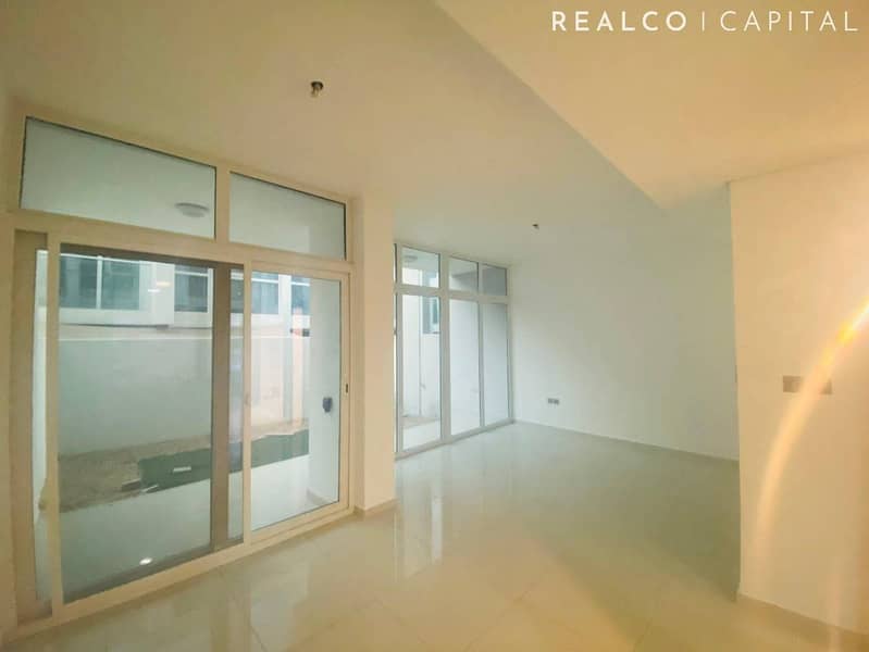 3BR Townhouse in DAMAC Hills 2 | Middle Unit | Ready to Move | Private Garden 3BR Townhouse in DAMAC Hills 2 | Middle Unit | Ready to Move | Private Garden