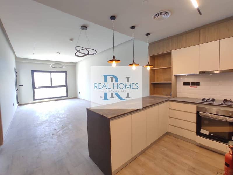 Modern and Bright | Pet Friendly | Fitted Kitchen - Image 2