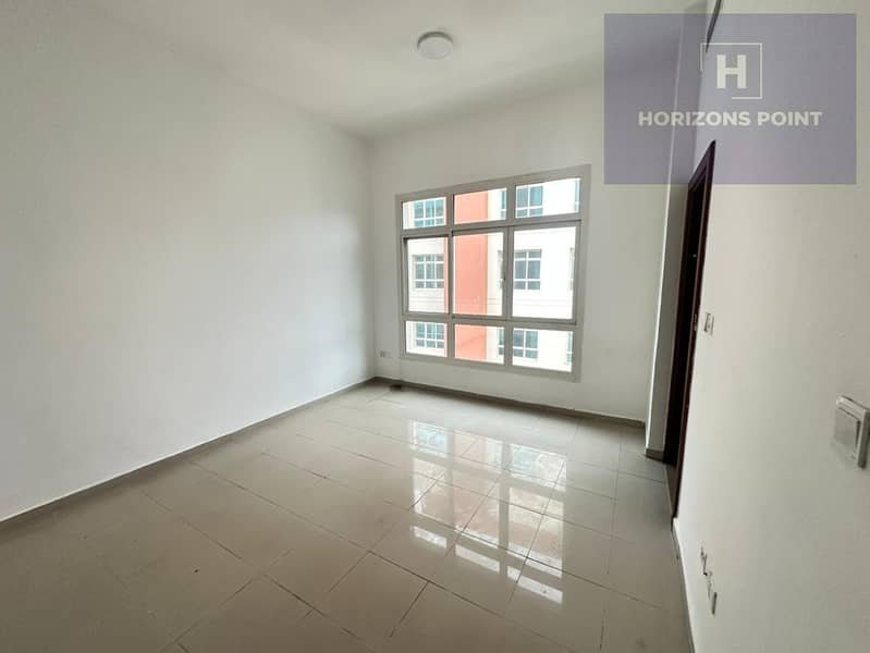 6 WhatsApp Image 2026-05-01 at 22.13. 45 (3). jpeg