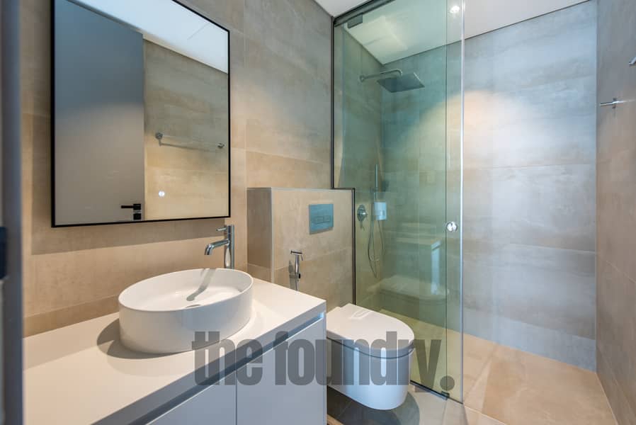 4-Story Urban Sanctuary | Brand New Townhouse with Rooftop Pool in Ixora - Image 15