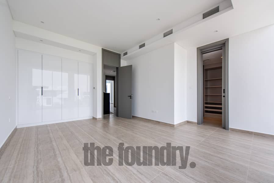 4-Story Urban Sanctuary | Brand New Townhouse with Rooftop Pool in Ixora - Image 21