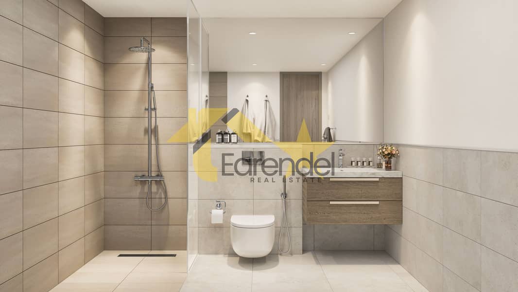 6 Bathroom. jpg