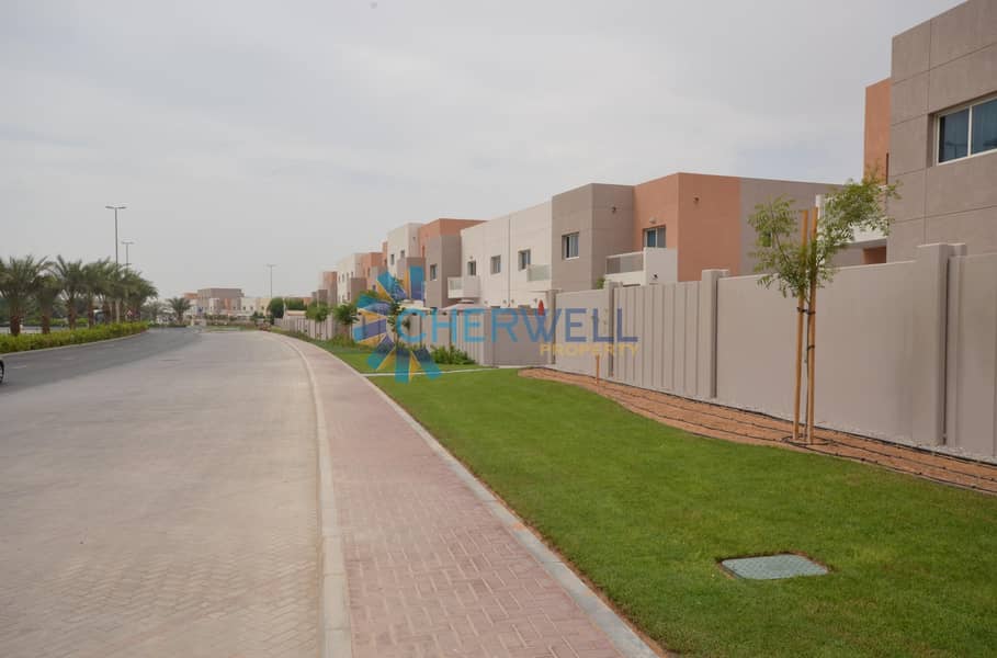 Great Price |Private Pool and Garden |Unique And Very Upscale 5BR+Maid Great Price |Private Pool and Garden |Unique And Very Upscale 5BR+Maid