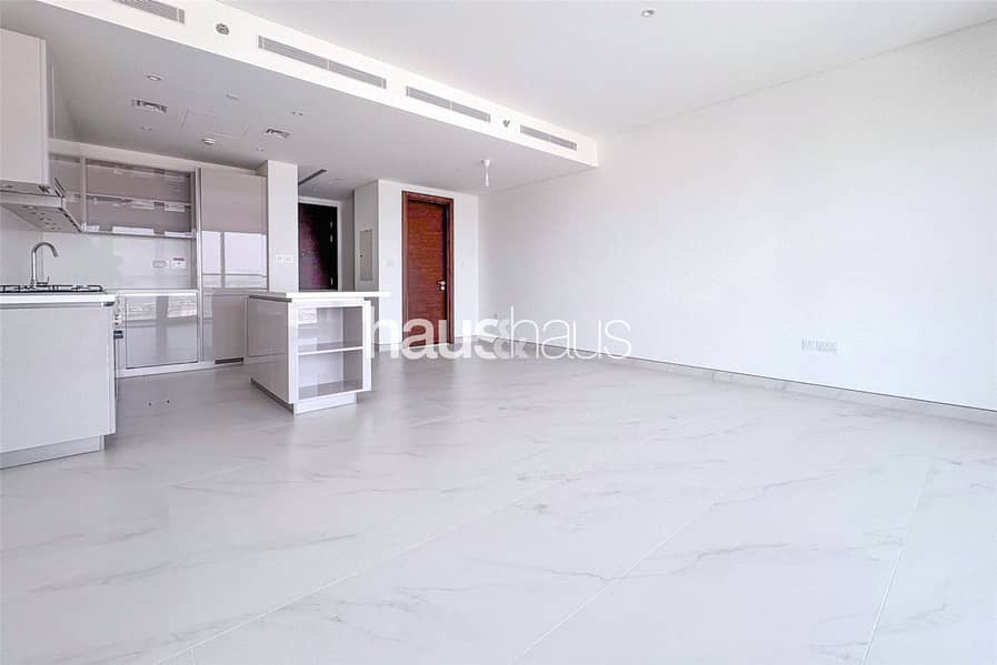 Cheapest In the Market | Vacant | Downtown Views Cheapest In the Market | Vacant | Downtown Views