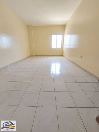 2 Bedroom Apartment for Rent in Al Majaz, Sharjah - 20260419_124448. jpg 2 Bedroom Apartment for Rent in Al Majaz, Sharjah - 20260419_124448. jpg