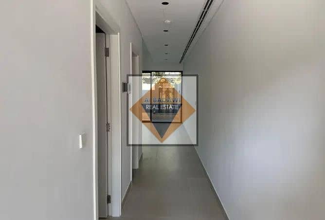 16 bd0de0d6-efaa-4cce-ac14-f83424ec36c6. jpg