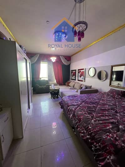 Studio for Rent in Al Majaz, Sharjah - WhatsApp Image 2026-04-28 at 6.31. 11 PM. jpeg Studio for Rent in Al Majaz, Sharjah - WhatsApp Image 2026-04-28 at 6.31. 11 PM. jpeg
