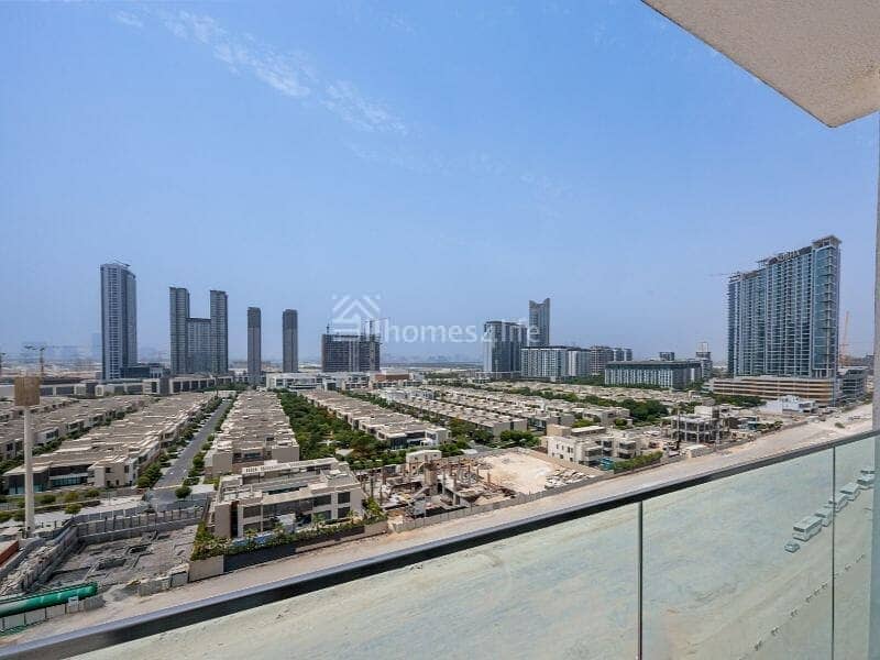Corner Unit l Dubai Skyline l Vacant! Corner Unit l Dubai Skyline l Vacant!