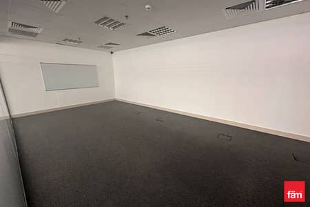 Office for Rent in Jumeirah Lake Towers (JLT), Dubai - Multiple Cheques | Open Space | DMCC License Office for Rent in Jumeirah Lake Towers (JLT), Dubai - Multiple Cheques | Open Space | DMCC License