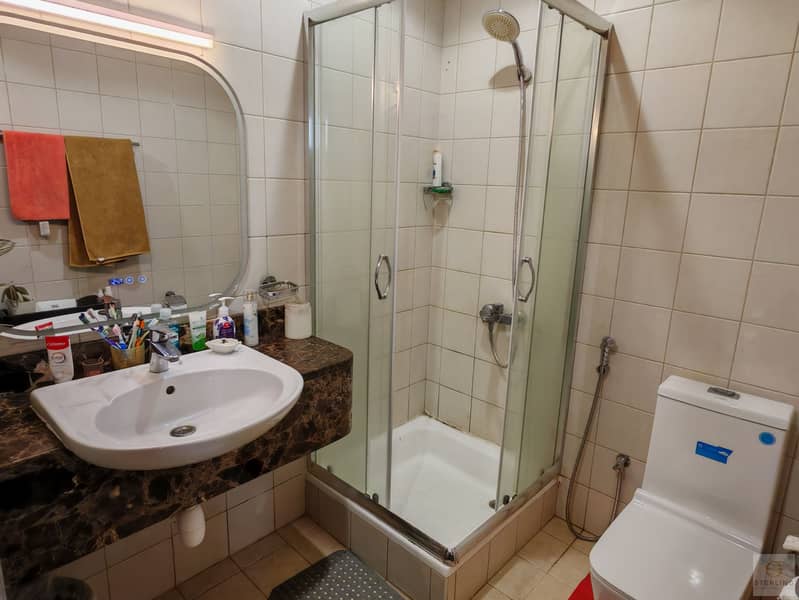 18 Common Washroom. jpg