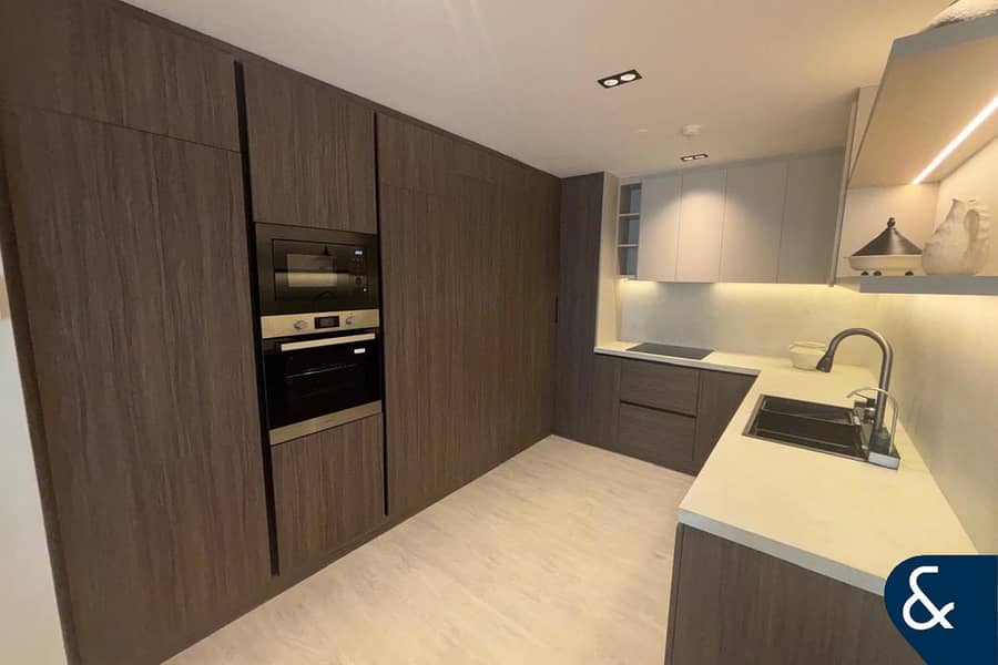 Upgraded | High Floor | Sea View - Image 8