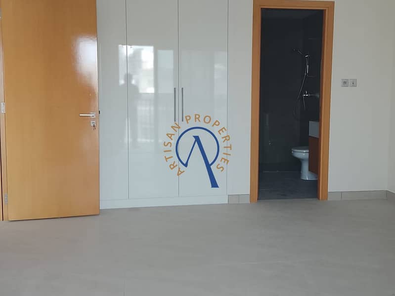 1 Bedroom Apartment | Balcony City View | Unfurnished