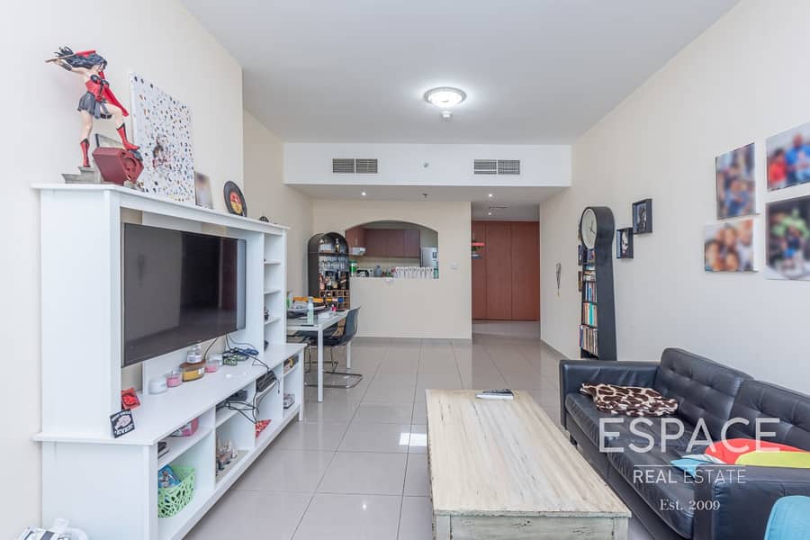 Fully Furnished | Spacious 1BR | 8% ROI