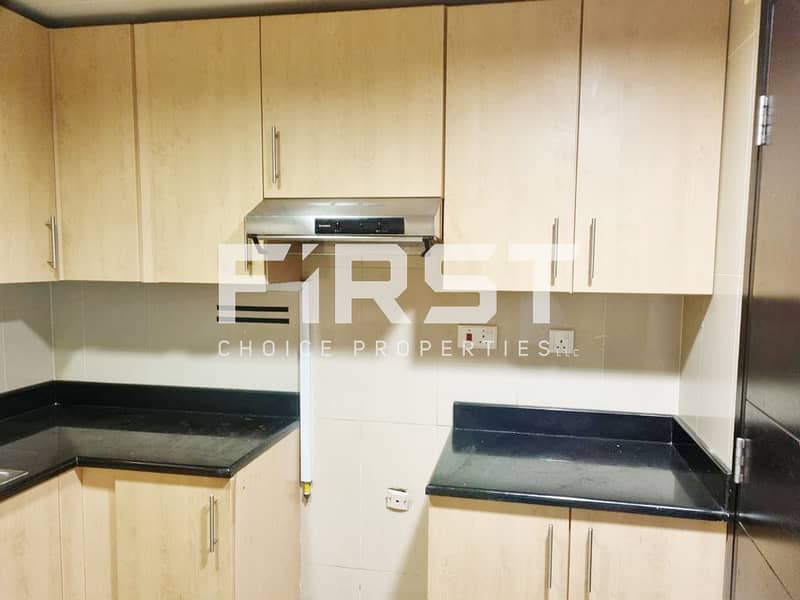 7 1BR Apt Sky Tower Al Reem Island Abu Dhbai UAE (3). jpg