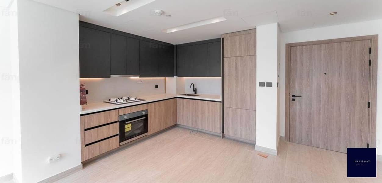 Unfurnished | PRIME | Bright | MODERN | Spacious