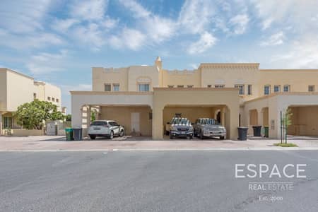 فیلا 3 غرف نوم للبيع في الينابيع، دبي - Well Maintained | 3 Bed | Vacant on Transfer فیلا 3 غرف نوم للبيع في الينابيع، دبي - Well Maintained | 3 Bed | Vacant on Transfer