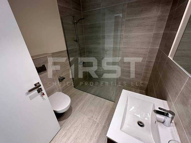 7 2BR Apt Oasis Residences Masdar City Abu Dhabi UAE (6). jpeg