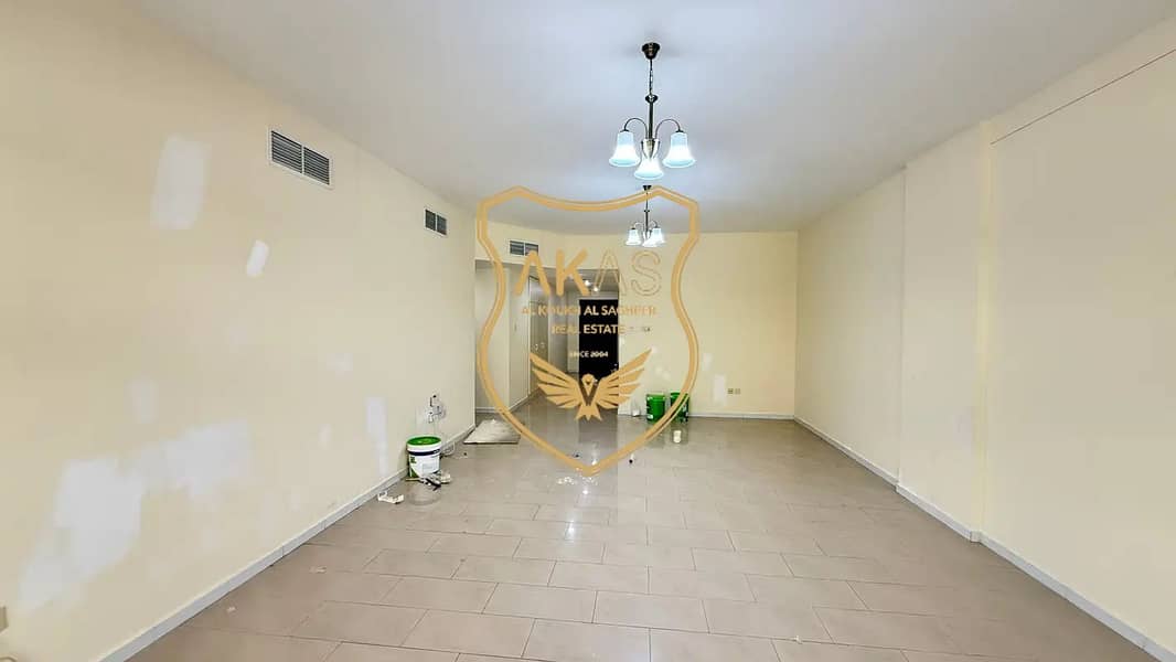 6 823161660-1066x800. webp