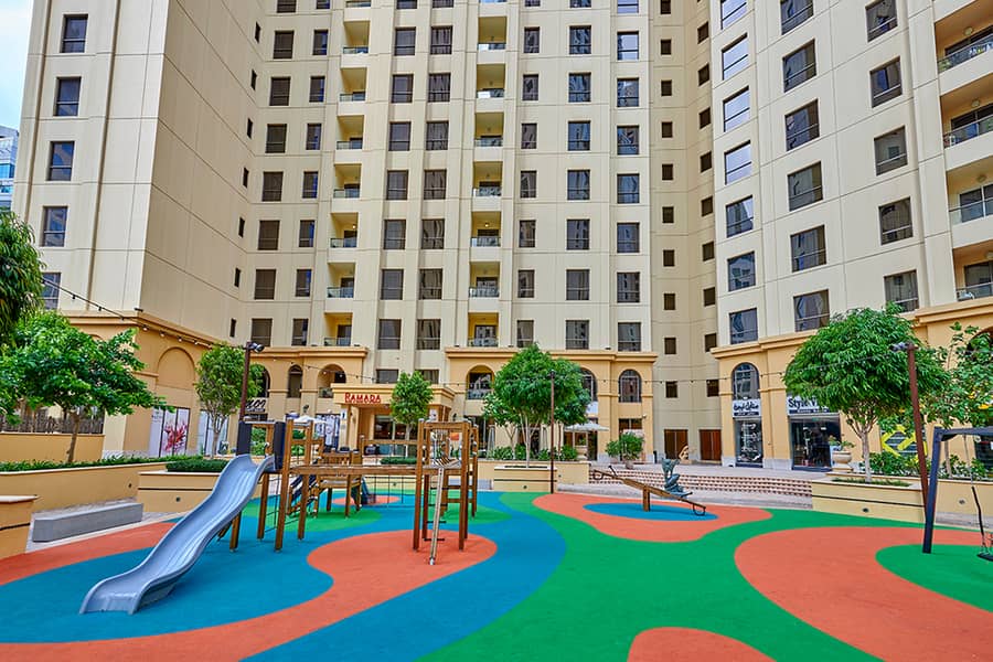 11 Kids play area (2). jpg