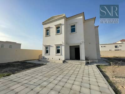 3 Bedroom Villa for Rent in Al Rahmaniya, Sharjah - Elegant 3BR + Maid Villa | 4,800 Sqft | Expansive Outdoor Living