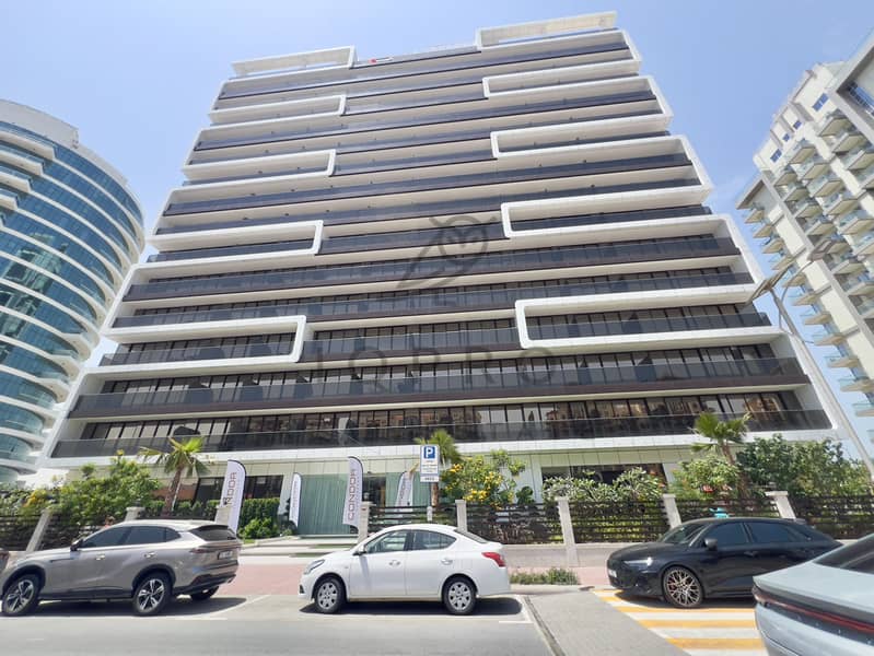 Golf View | Premium Living | Brand New Studio - Image 2
