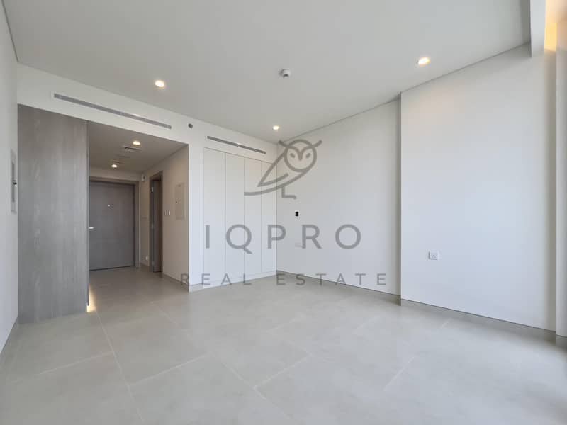 Golf View | Premium Living | Brand New Studio - Image 6