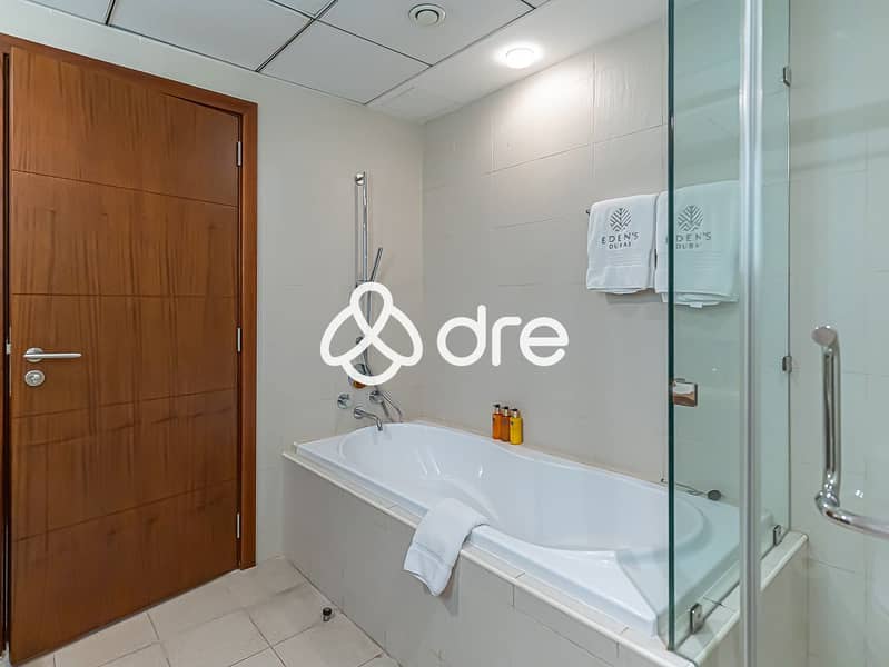 17 DRE01491. JPG
