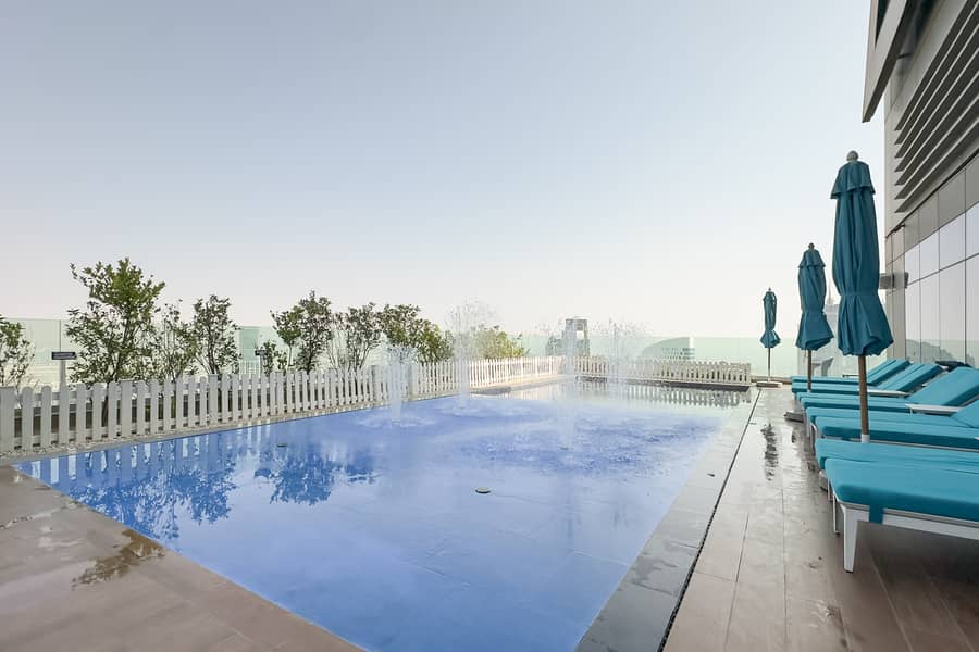 30 Homes Getaway Paramount Midtown 3214 - 57. jpg