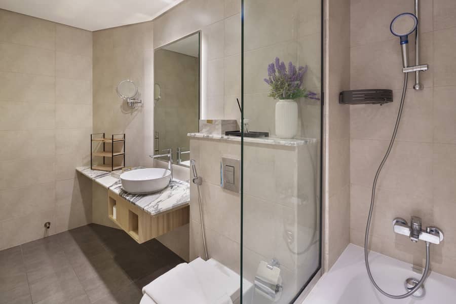 33 Homes Getaway Paramount Midtown 3214 - 13. jpg