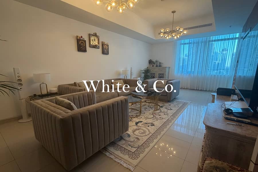 VOT | Spacious Layout | Two Balconies VOT | Spacious Layout | Two Balconies