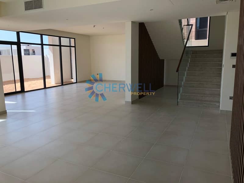 Type 4 |Brand New Villa+Maid+Driver|Private Garden Type 4 |Brand New Villa+Maid+Driver|Private Garden