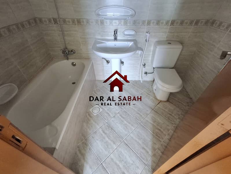 FREE PARKING / FREE COMMISSION / 2 BATH / FREE GYM - Widok 5