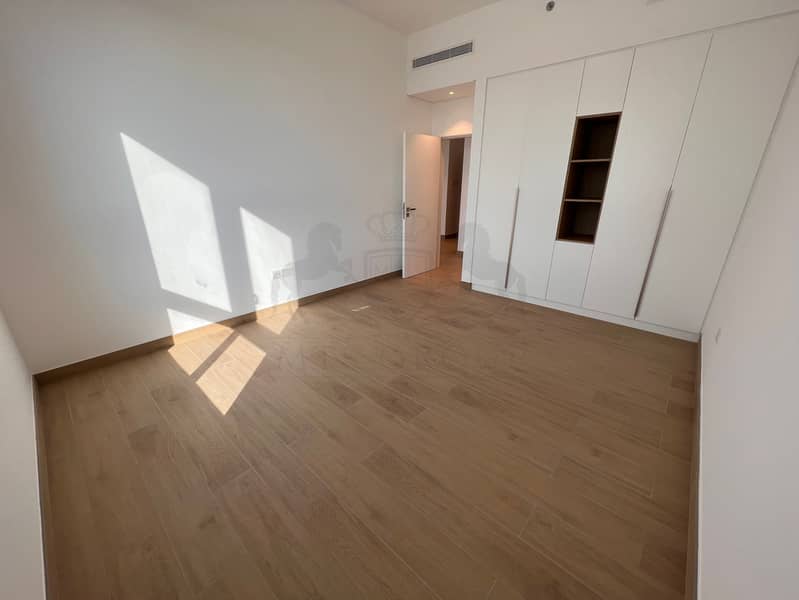 11 Bedroom . jpg