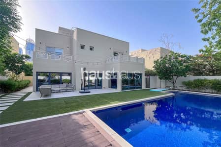 5 Bedroom Villa for Rent in The Meadows, Dubai - Fully Upgraded | Private Pool | Modern Finishes