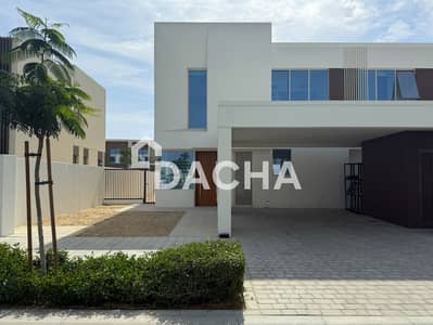 4 Bedroom Townhouse for Sale in The Valley by Emaar, Dubai - Single-row | Brand New | Prime Location 4 Bedroom Townhouse for Sale in The Valley by Emaar, Dubai - Single-row | Brand New | Prime Location