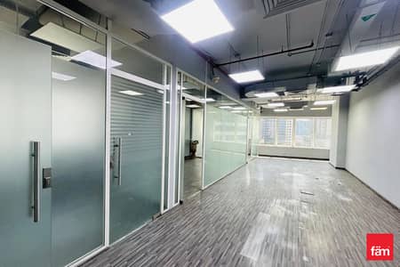 Office for Sale in Business Bay, Dubai - Vacant | Downtown View | Unfurnish | Fully Fitted