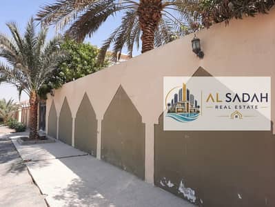 6 habitaciones Villa para en Venta en Al Yash, Sharjah - e7e6c82b-75e3-4597-aa6e-4371c67626f2. jpg 6 habitaciones Villa para en Venta en Al Yash, Sharjah - e7e6c82b-75e3-4597-aa6e-4371c67626f2. jpg