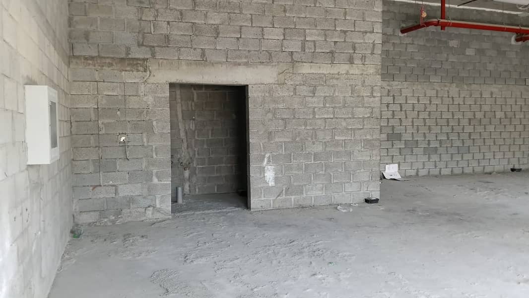 4 shop 1. jpg