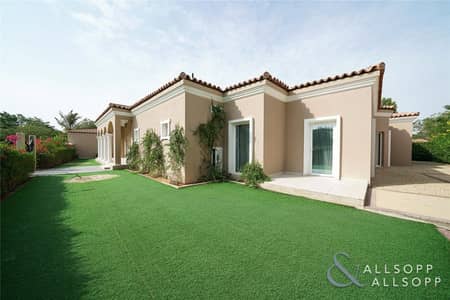 Fully Upgraded | 4 Bedroom | Backing Park Fully Upgraded | 4 Bedroom | Backing Park