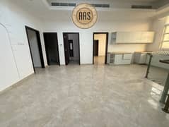 فیلا في حوشي 4 غرف 139999 درهم - 15072963