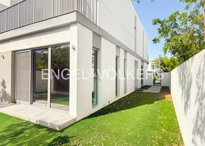 4 Bedroom Townhouse for Rent in Tilal Al Ghaf, Dubai - Close to Pool | Good Location | Kitchen Appliances 4 Bedroom Townhouse for Rent in Tilal Al Ghaf, Dubai - Close to Pool | Good Location | Kitchen Appliances