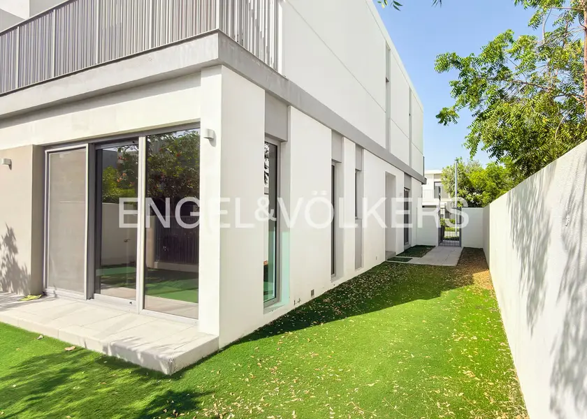 Close to Pool | Good Location | Kitchen Appliances