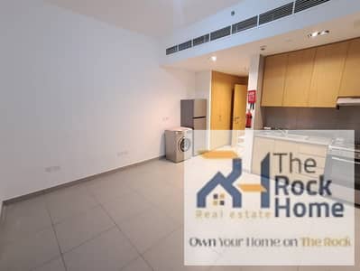 Studio zum Verkauf in Muwaileh Commercial, Sharjah - 0be45919-dc90-4c75-bd24-6360f08f3ed4. jpg Studio zum Verkauf in Muwaileh Commercial, Sharjah - 0be45919-dc90-4c75-bd24-6360f08f3ed4. jpg