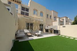 FAMILY VILLA | UPGRADED 2BR + STUDY | SPACIOUS