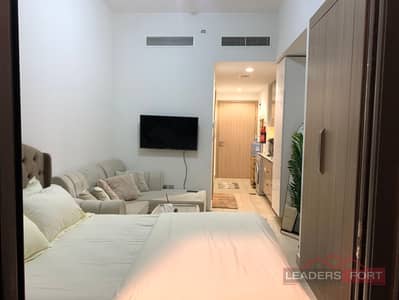 Estudio para en Venta en Meydan, Dubai - Apartamento en Meydan，Meydan One，Azizi Riviera，Azizi Riviera 1, 630000 AED - 13642700