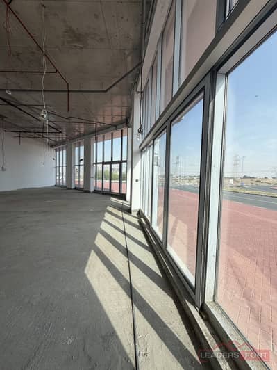 Shop for Rent in Nad Al Hamar, Dubai - Main Corner Road | Reatail Shops | Vacant Shop for Rent in Nad Al Hamar, Dubai - Main Corner Road | Reatail Shops | Vacant