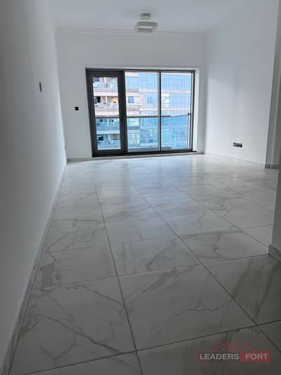 1 Bedroom Flat for Rent in Barsha Heights (Tecom), Dubai - Spacious | Close to metro | Family building