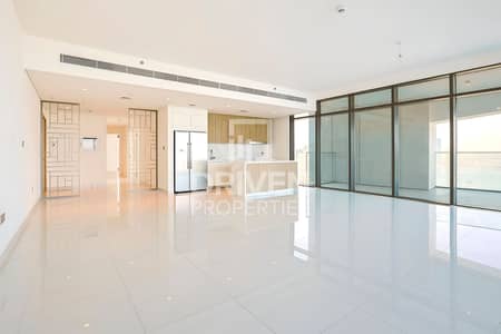 3 Bedroom Flat for Sale in Dubai Harbour, Dubai - Vacant on June | Palm Jumeirah and Panoramic View 3 Bedroom Flat for Sale in Dubai Harbour, Dubai - Vacant on June | Palm Jumeirah and Panoramic View